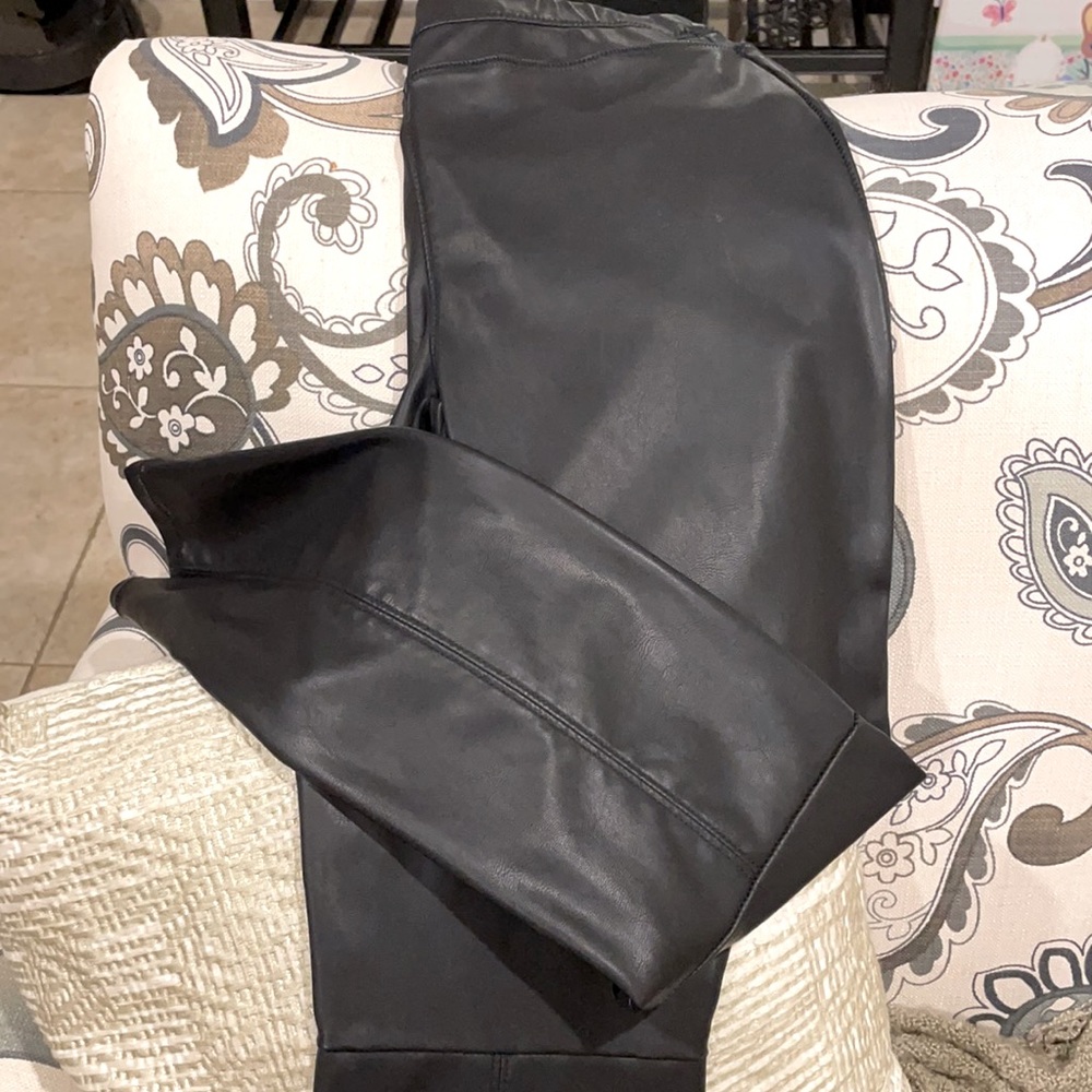 Faux leather leggings
